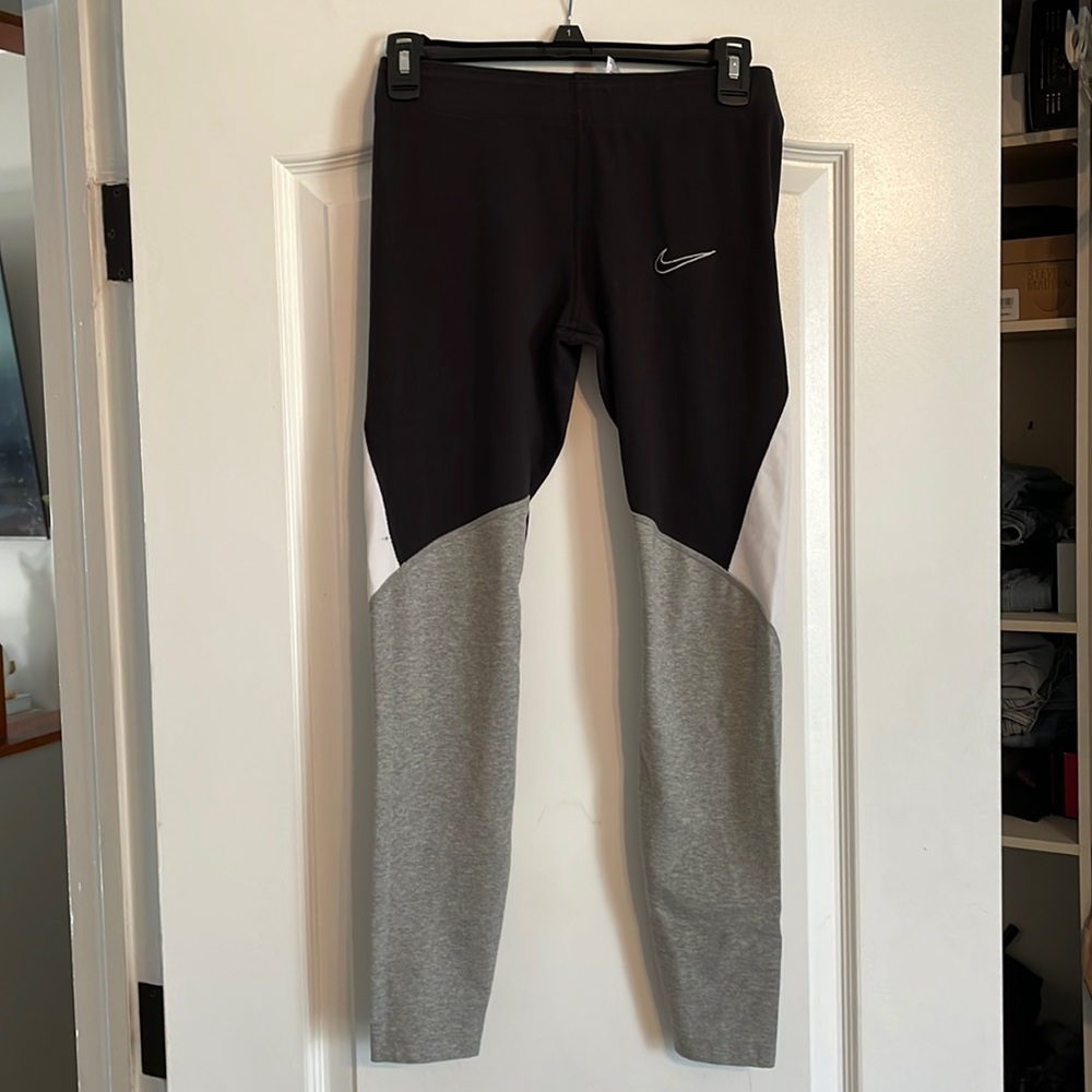 Nike leggings